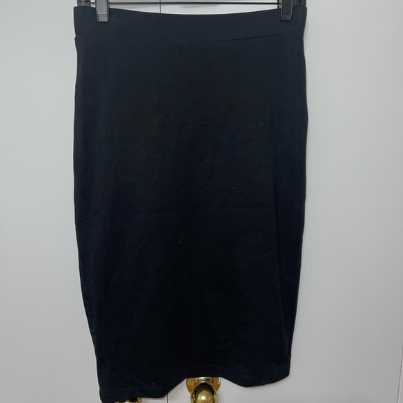 Forever 21 pencil comfy skirt - Picture 4 of 4